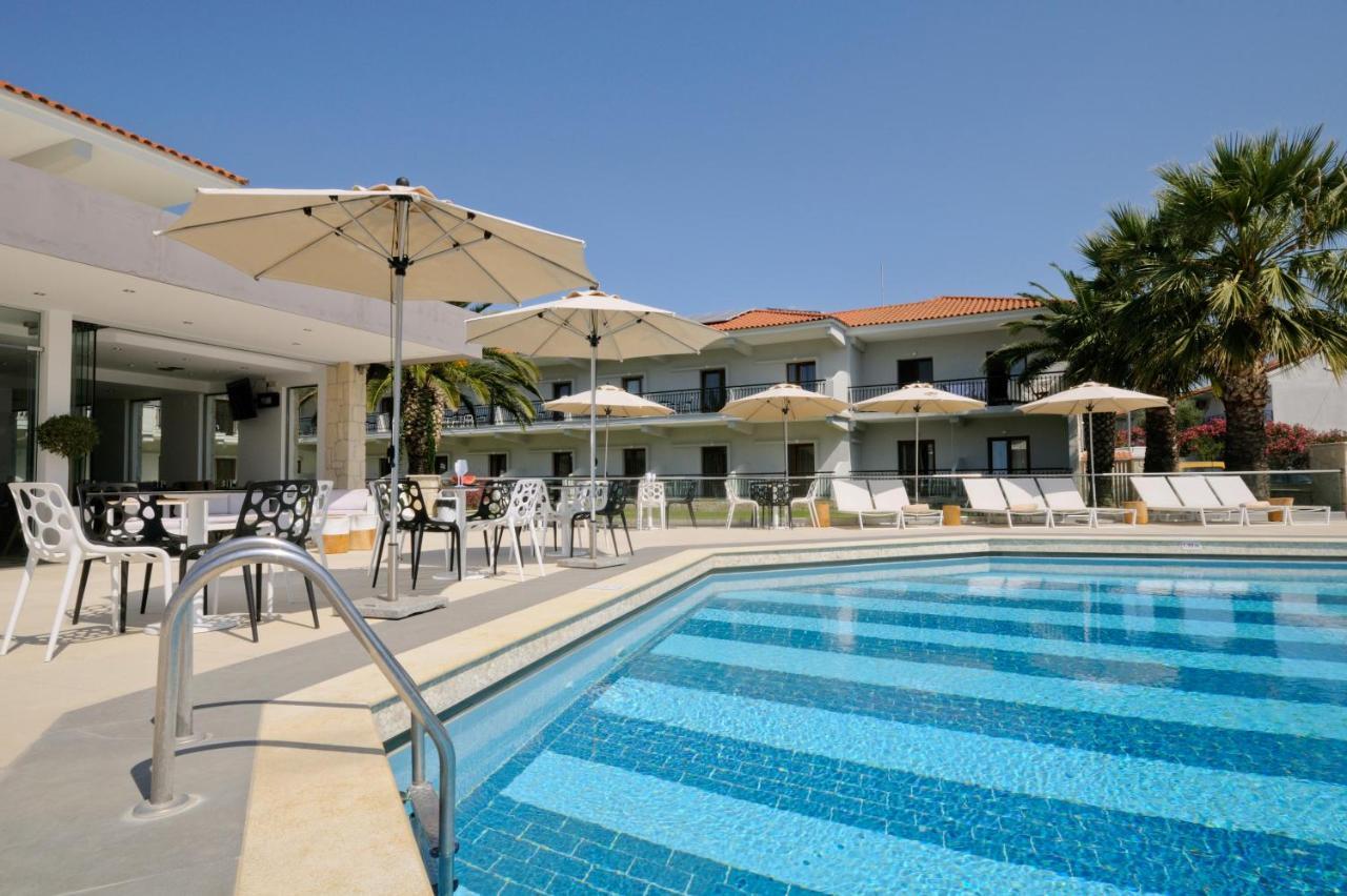 Aristotelis Hotel Fourka Extérieur photo