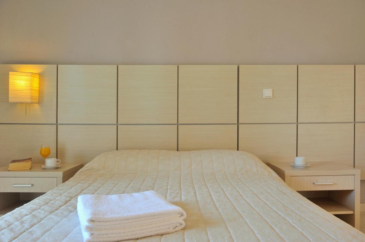 Aristotelis Hotel Fourka Extérieur photo